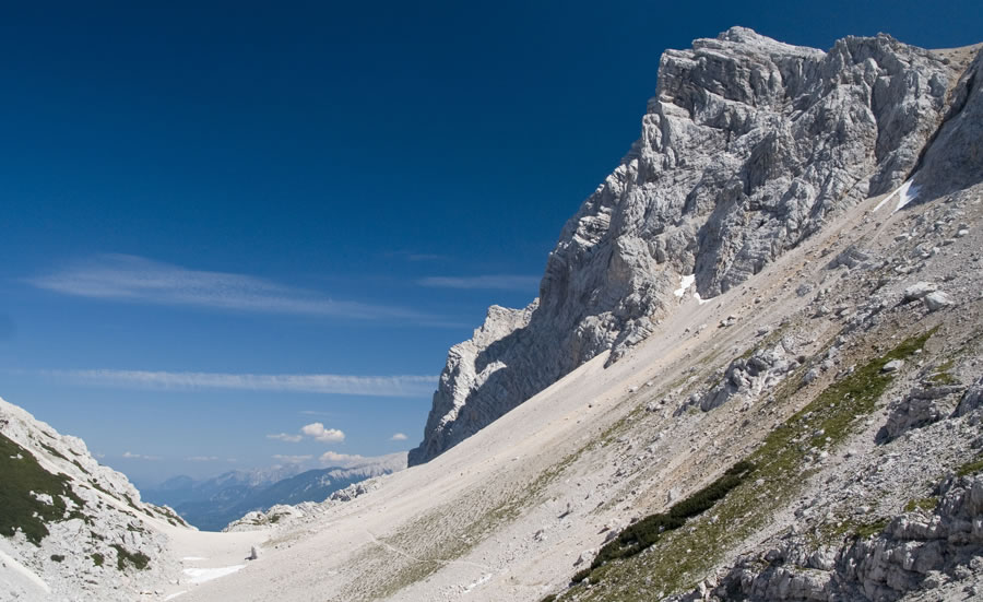 Sestopna dolina, desno Spitzmauer