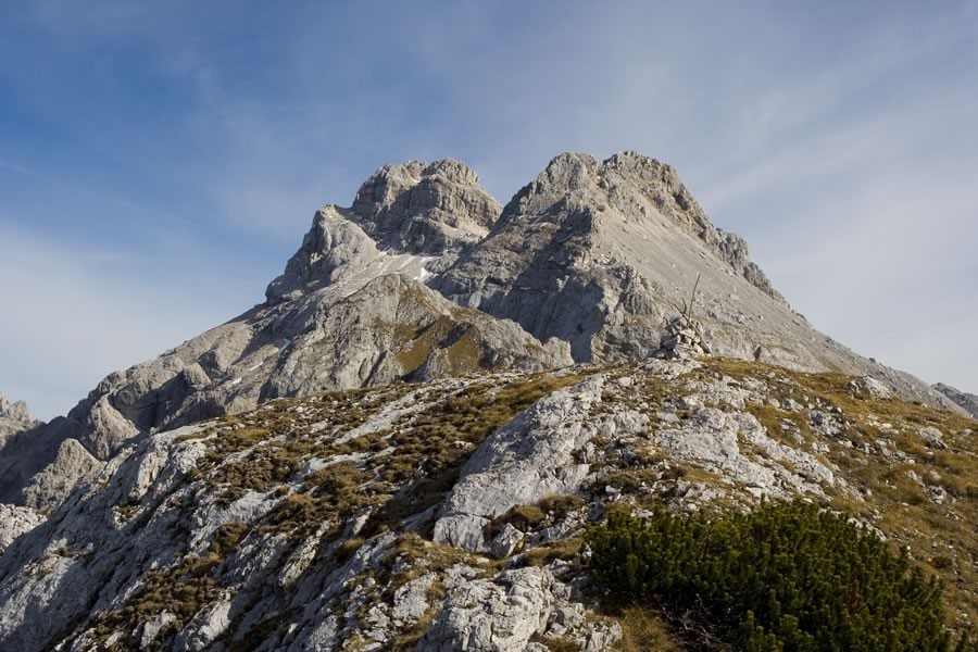 Vrh s Planjo in Razorjem