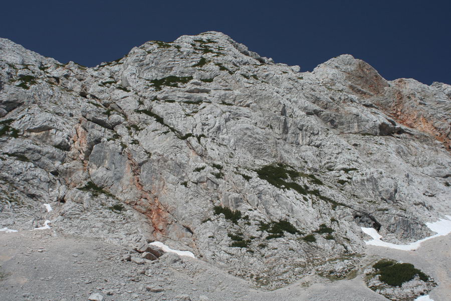 Pod steno Kalškega Grebena