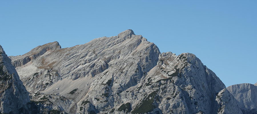Begunjski vrh in Cmir