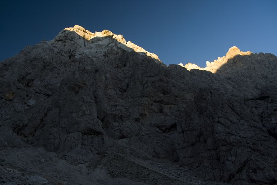 Tudi Razor se prebuja