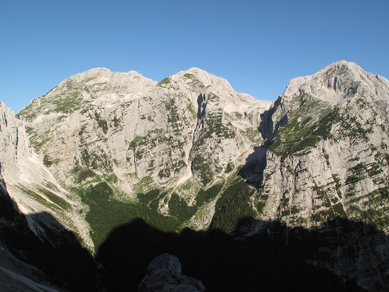 Pihavec, Bovški Gamsovec, Stenar