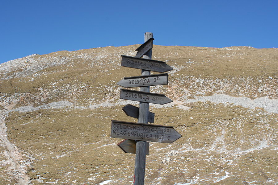 Sestop proti Prešernovi koči