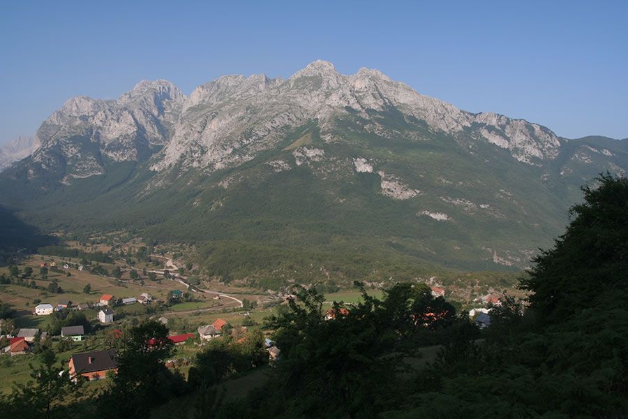 Pogled proti Karanfilom