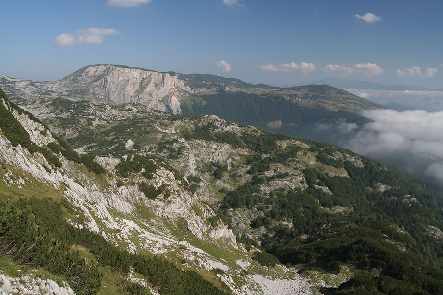 Crvena greda in Štuoc