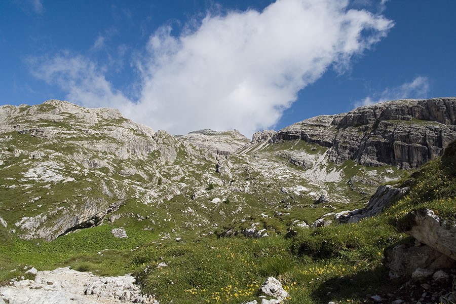 Proti Rifugio Pian di Cengia