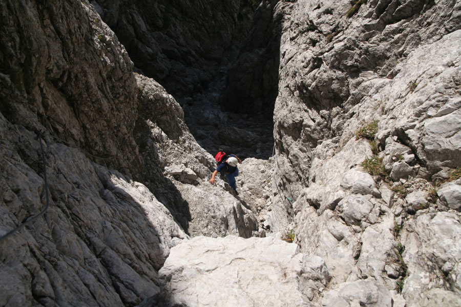 Spust po Cengle dal Bec