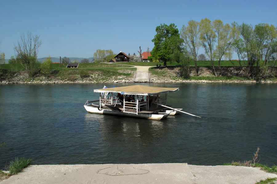 Na drugi strani Save