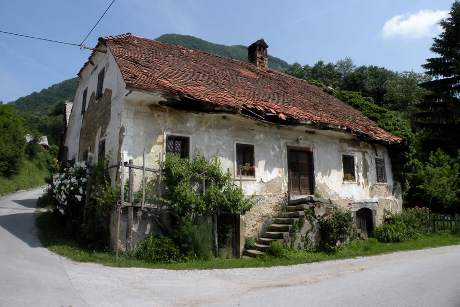 Stara kmečka hiša v Sv. Juriju