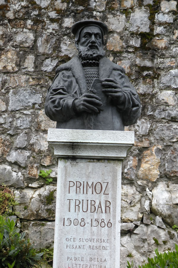 Oče slovenske pisane besede