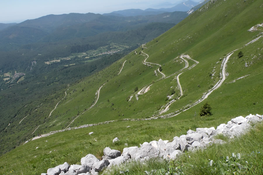 Cesta Breginj - Kobariški Stol