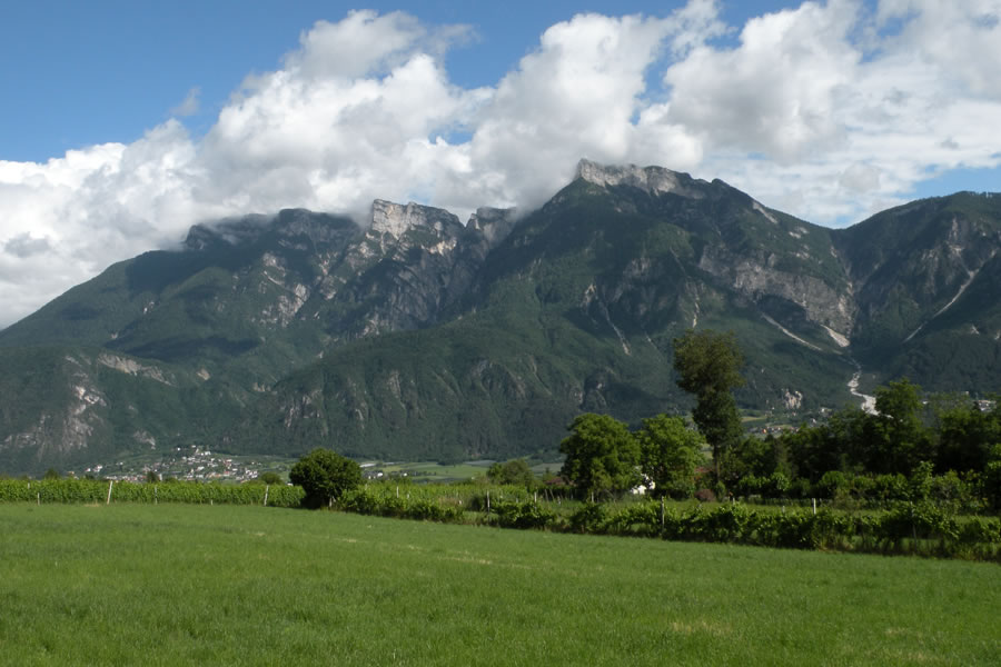 Cima Manderiolo, Cima di Vezzana