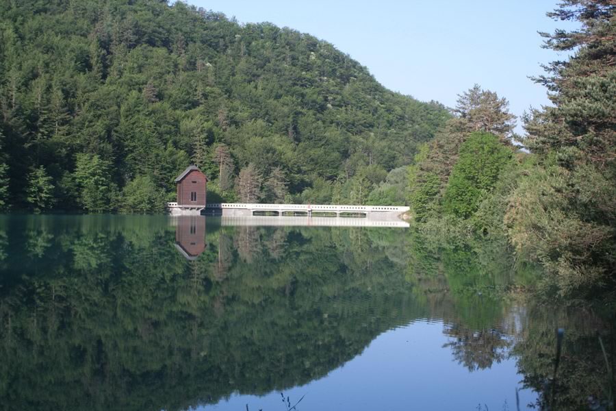 Jezero v Završnici