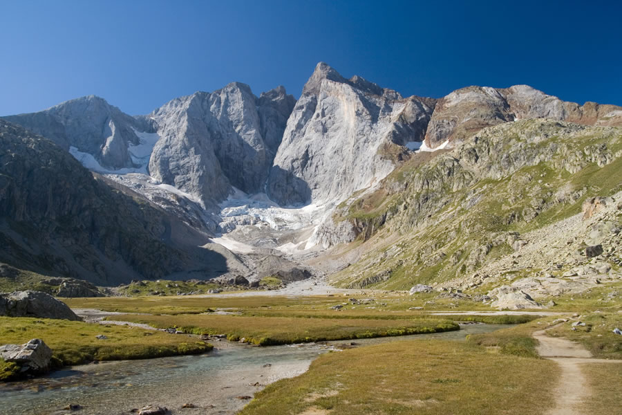 Vignemale od koče Oullettes de Gaube