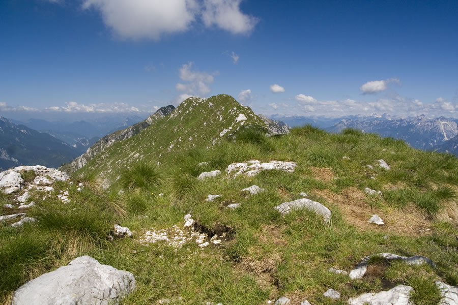 Greben proti Muzcem