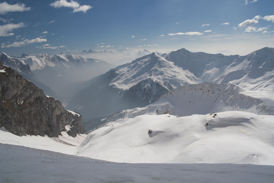 Monte Terzo, Cimone di Crasulina, v ozadju Julijci