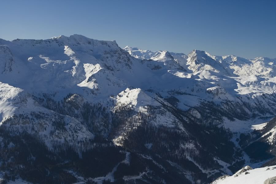 Zadaj se skriva Ankogel