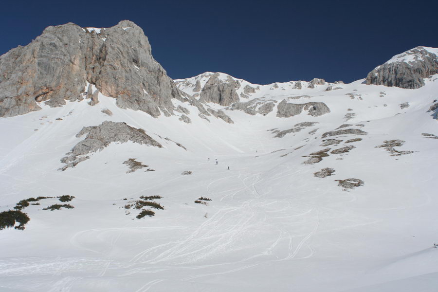 Kalvarija s pristopnim žlebom