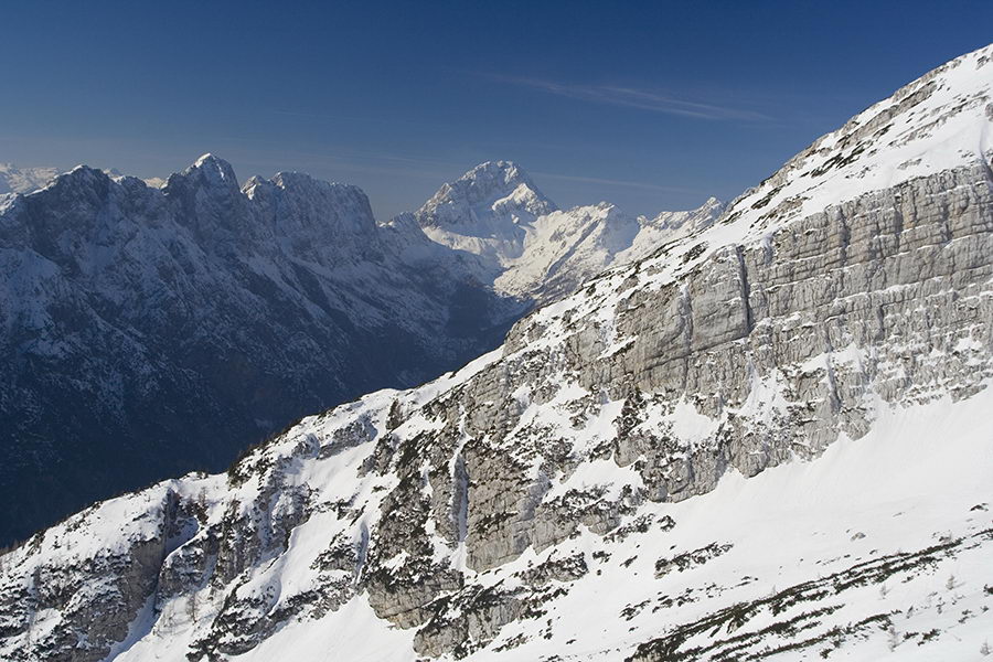Trentarski Pelc, Srebrnjak in Bavški Grintavec
