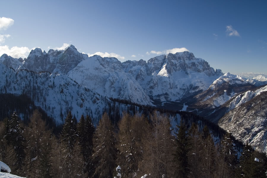 Viš, Montaž